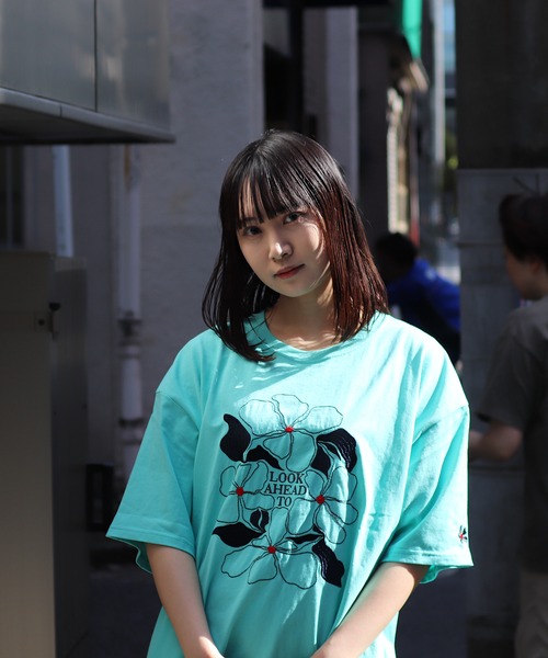 ATELANE 16/OE Jersey Flower Embroidery T-shirt (SAX) 25A-14050