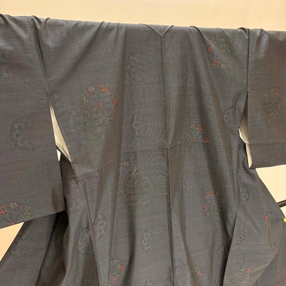 大島紬 9マルキ 藍泥大島紬 証書付き 本場大島紬 お洒落着 普段着 正絹 裄69cm 身丈167cm 美品 リサイクル着物 L サイズ 5407