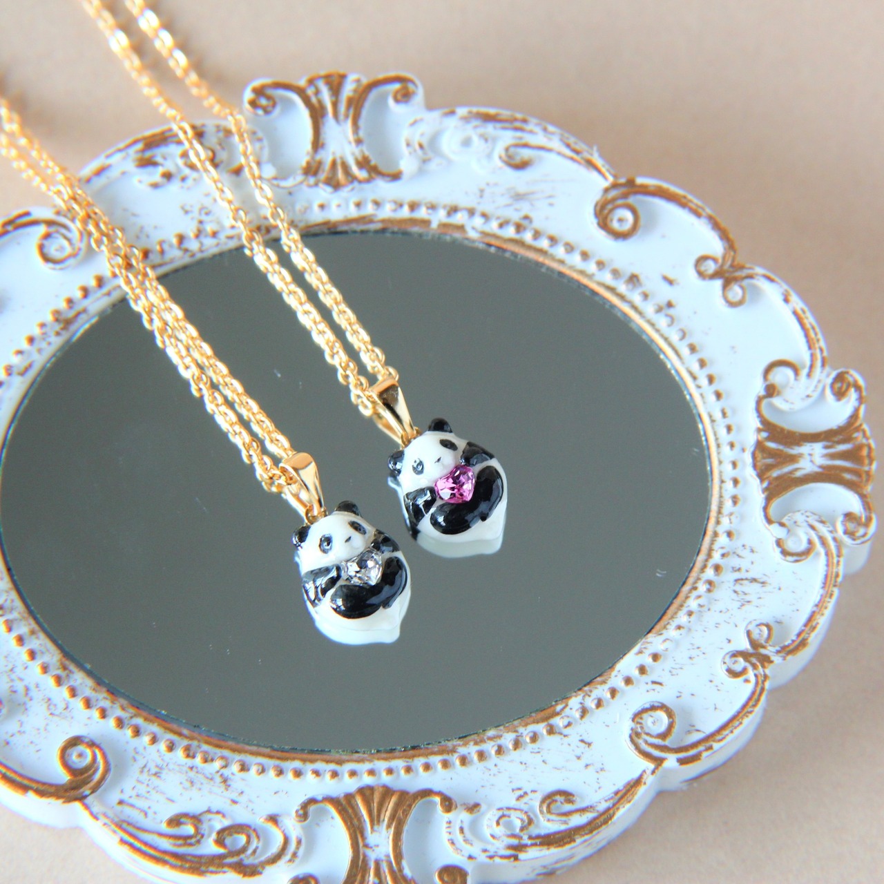 小さいパンダネックレス