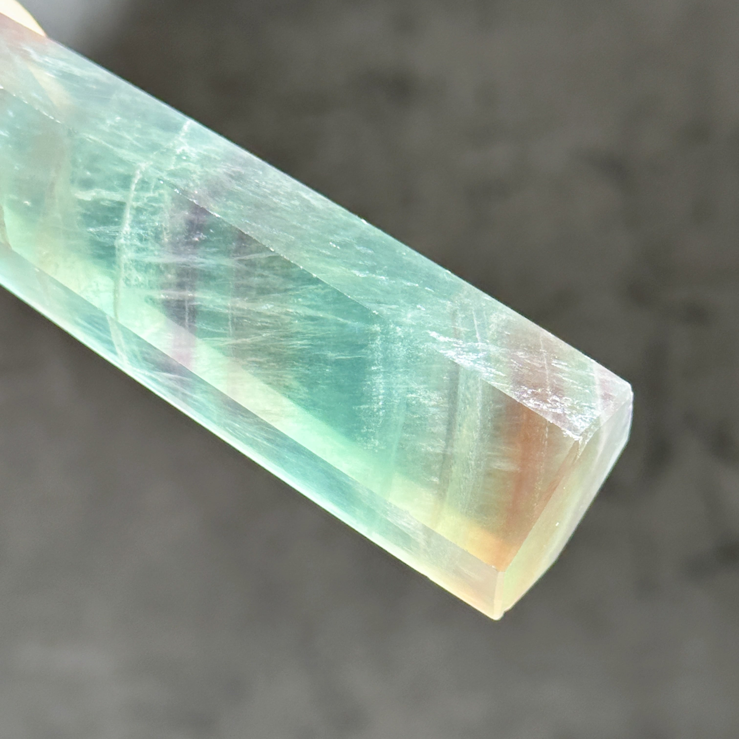 レインボーフローライト タワー13◇ Rainbow Fluorite ◇天然石・鉱物