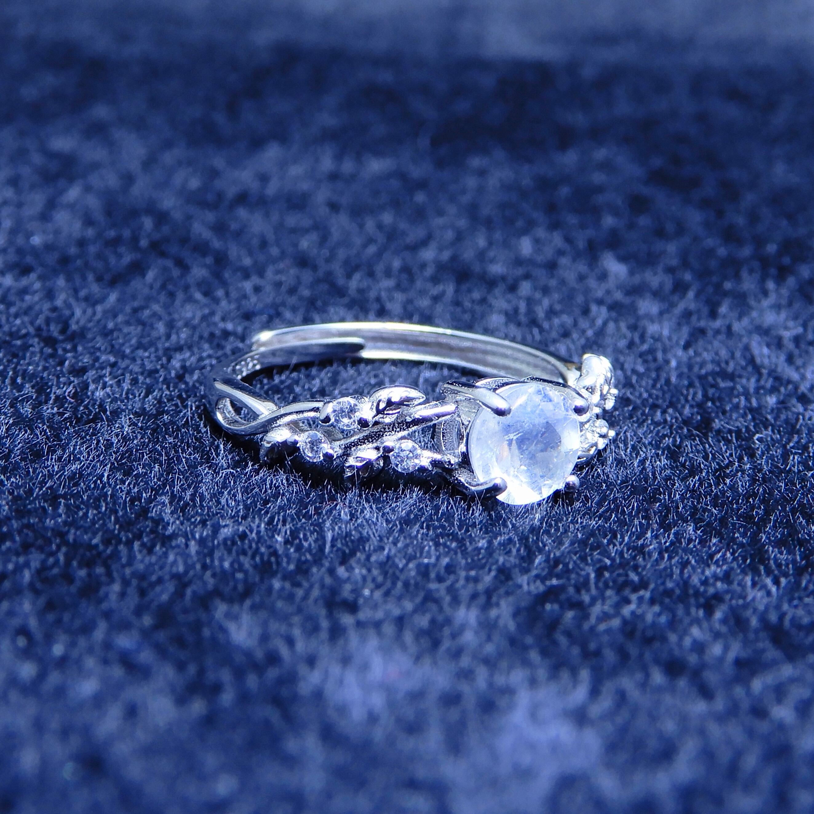 リング♦︎ラブラドライト♦︎WGカラー《0014》