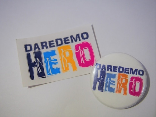 【800円のご寄付のお礼】DAREDEMO 缶バッチ＆ステッカー