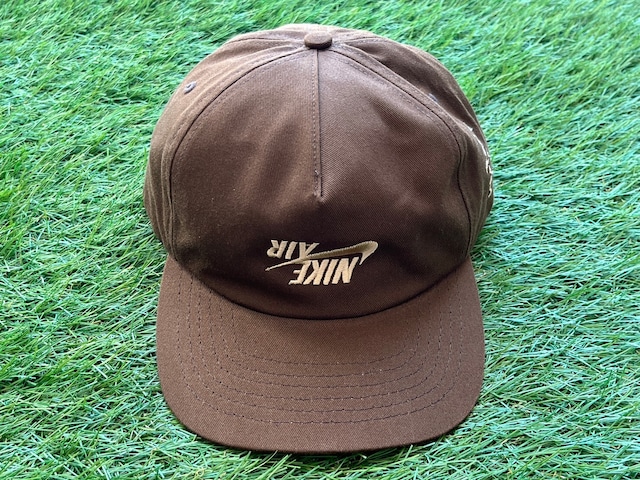 TRAVIS SCOTT × NIKE CACTUS JACK JORDAN HIGHEST CAP BROWN 17038