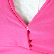 社交ダンス 衣装 ラテン ドレス ワンピース パーティドレス ICHIOKU イチオク マゼンダピンク系 無地 シンプル ホルターネック 派手 上品 エレガント 伸縮性 大人 ポリエステル 胸パッド有り 女性用 デザイン おしゃれ 体系カバー 柔らかい 着心地良い イベント用 発表会 ステージ パフォーマンス レディース セクシー 競技用 スタイリッシュ