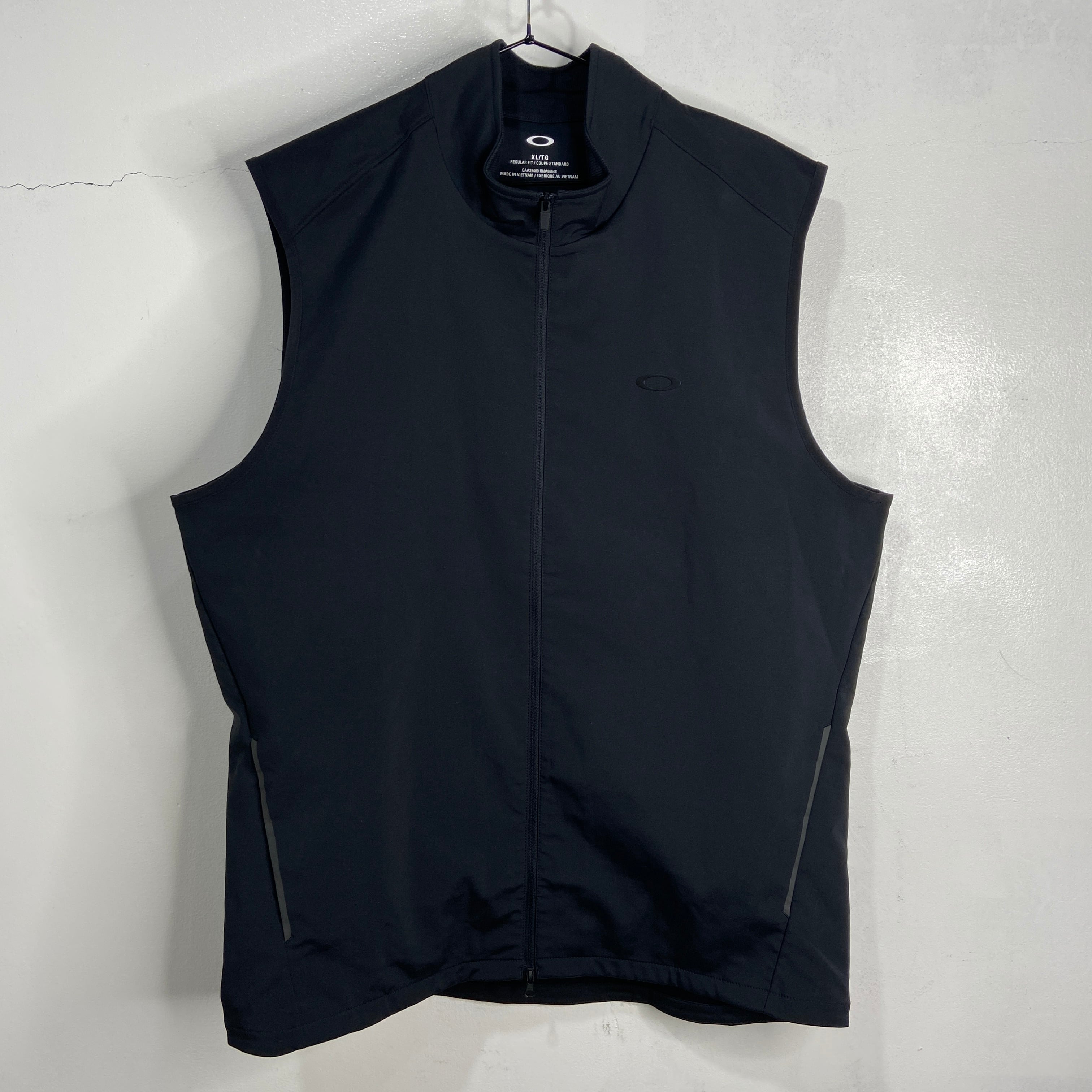 送料無料』OAKLEY オークリー ダブルジップナイロンベスト テック 