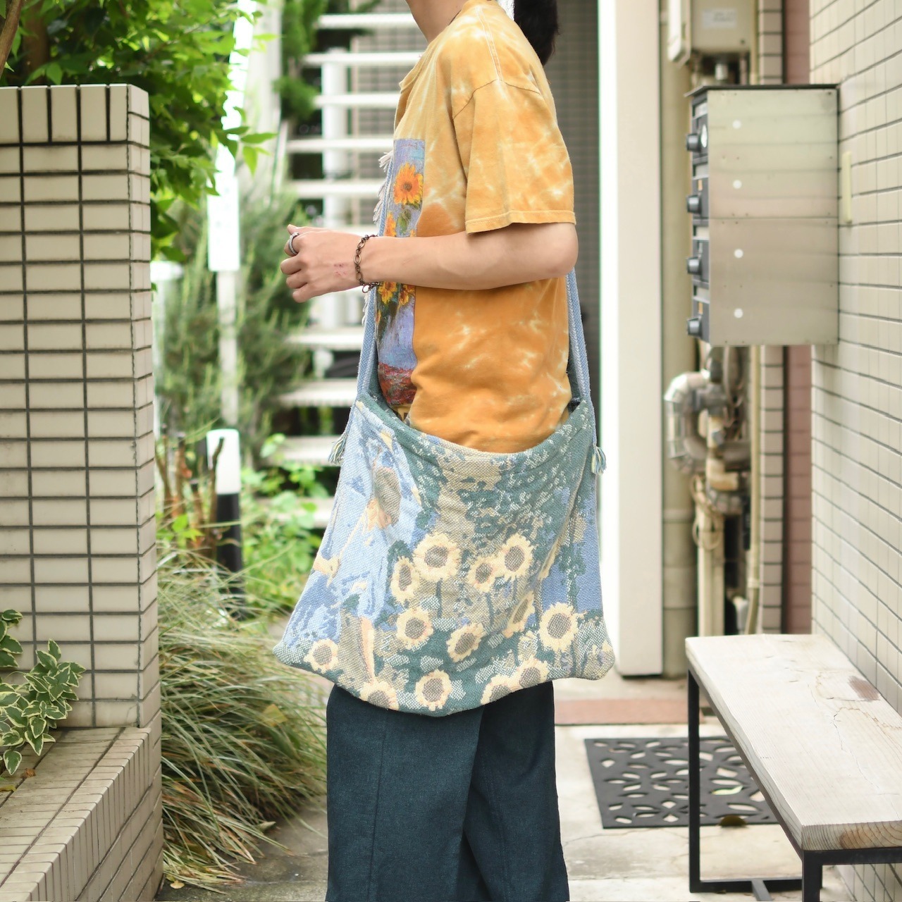kroneko original sun flower rug shoulder bag