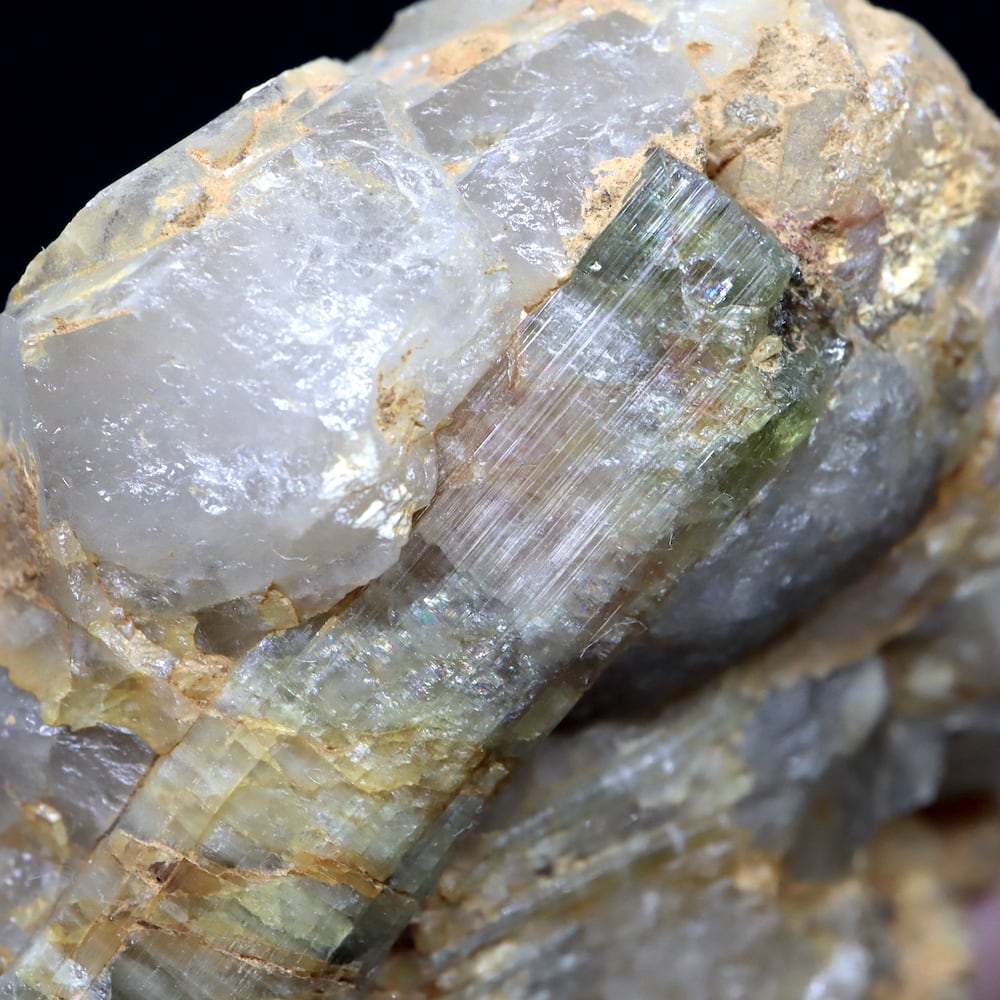 トルマリン 母岩付き クォーツ 水晶 電気石 218,3g T377 鉱物