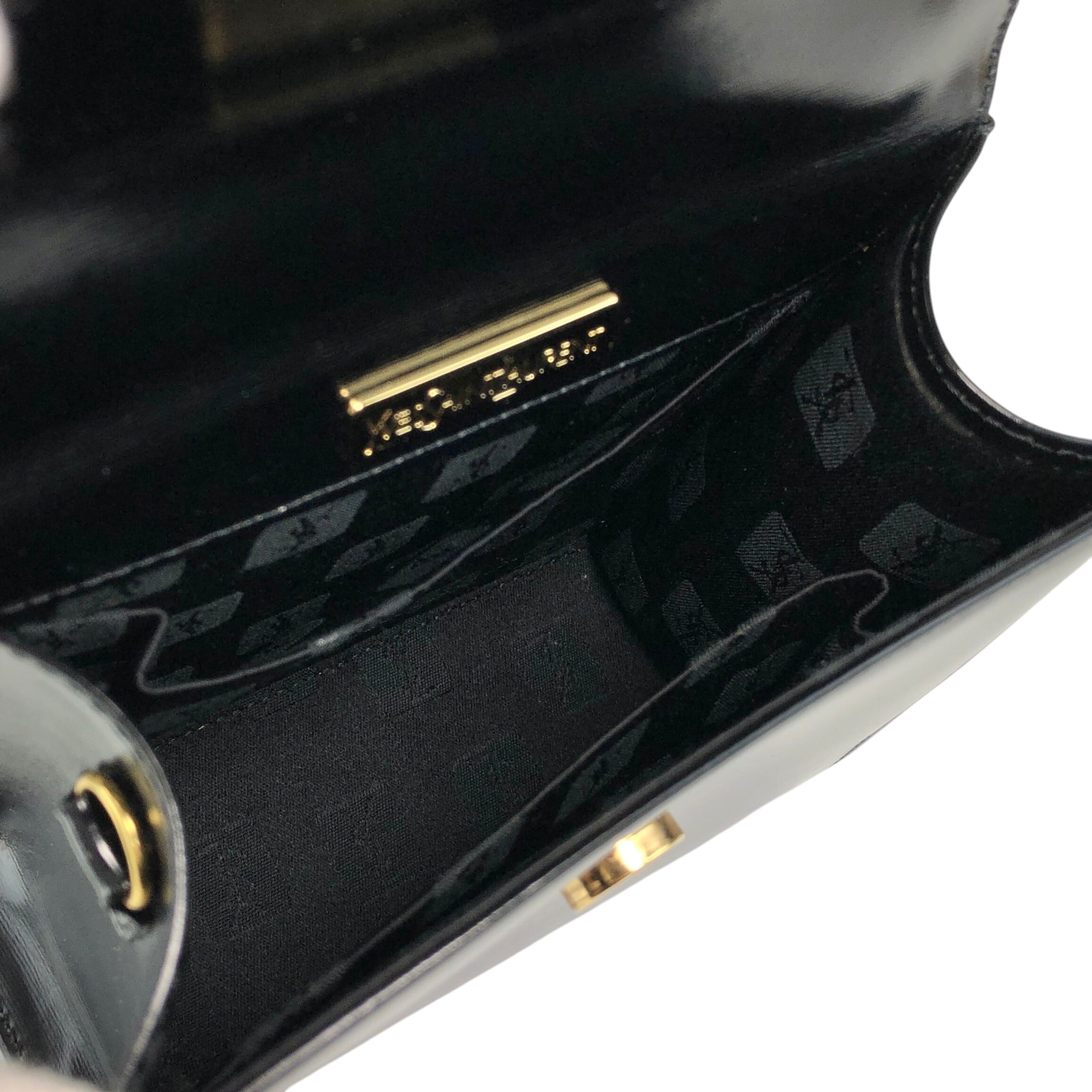 Yves Saint Laurent イヴ・サンローラン ショルダーバッグ ブラック