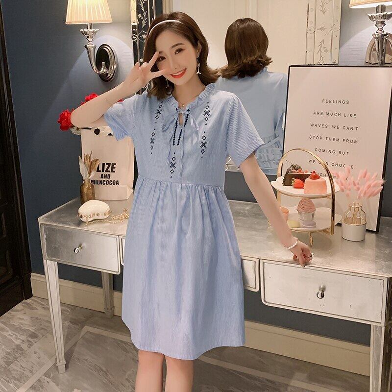 【新作】【送料無料】 夏の妊娠中の女性の授乳ドレス半袖Vネック花の刺繍綿の看護ドレスマタニティ母乳育児ドレス ショート コットン ハーフスリーブ サマー 夏物 花柄 AL expec34272305264