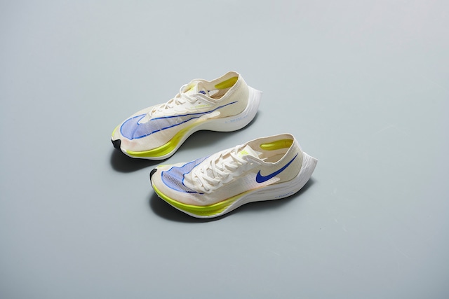 NIKE ZOOM X VAPOR FLY NEXT % | WHT