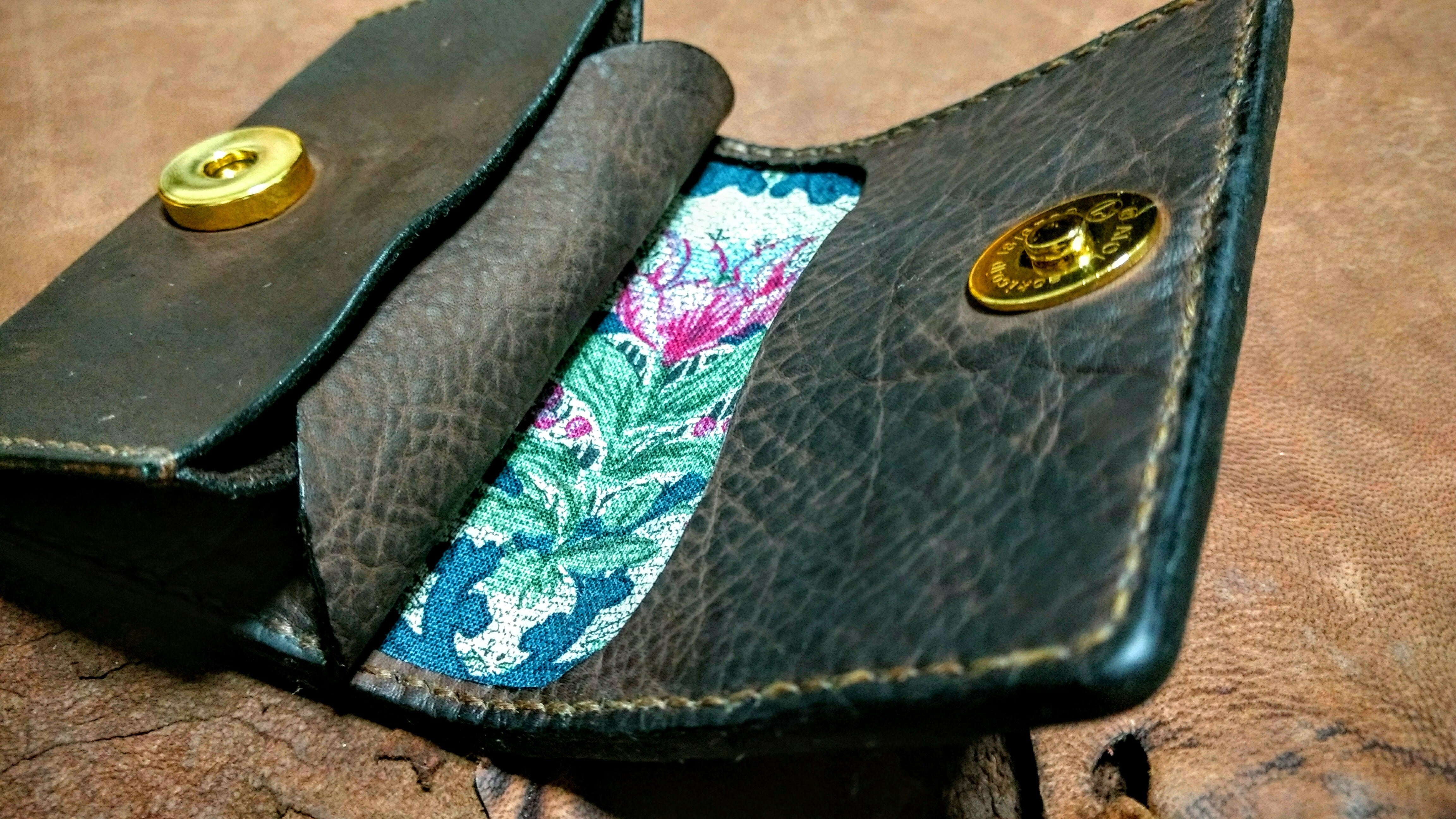 イタリアンレザー小銭入れケース 小物入れ ヌメ革本革 ハンドメイド手縫い イタリアンレザー小銭入れケース 小物入れ ヌメ革本革 ハンドメイド