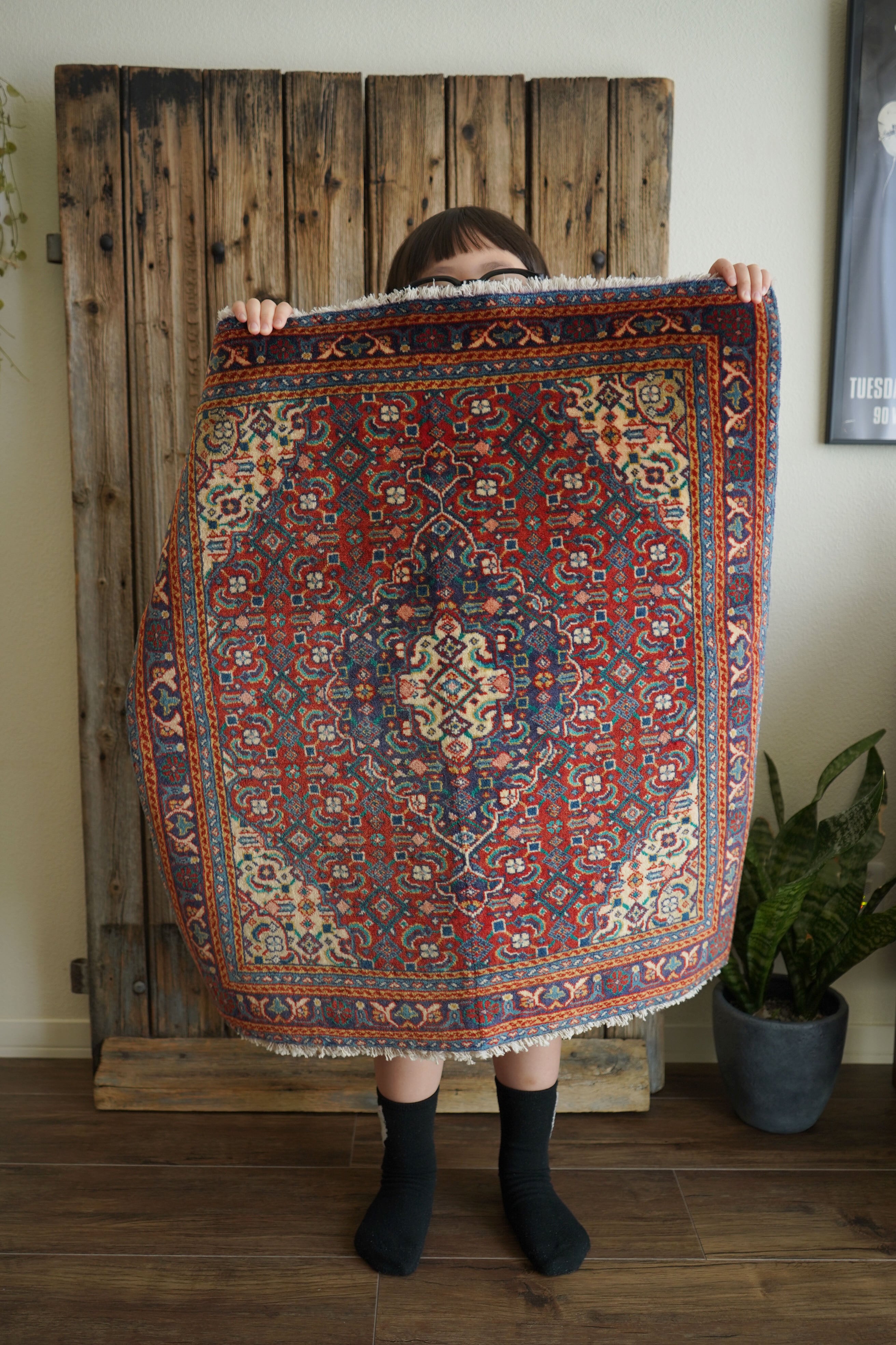 ヴィンテージラグ専門店 TIME RUG （ペルシャ絨毯・トライバルラグ）