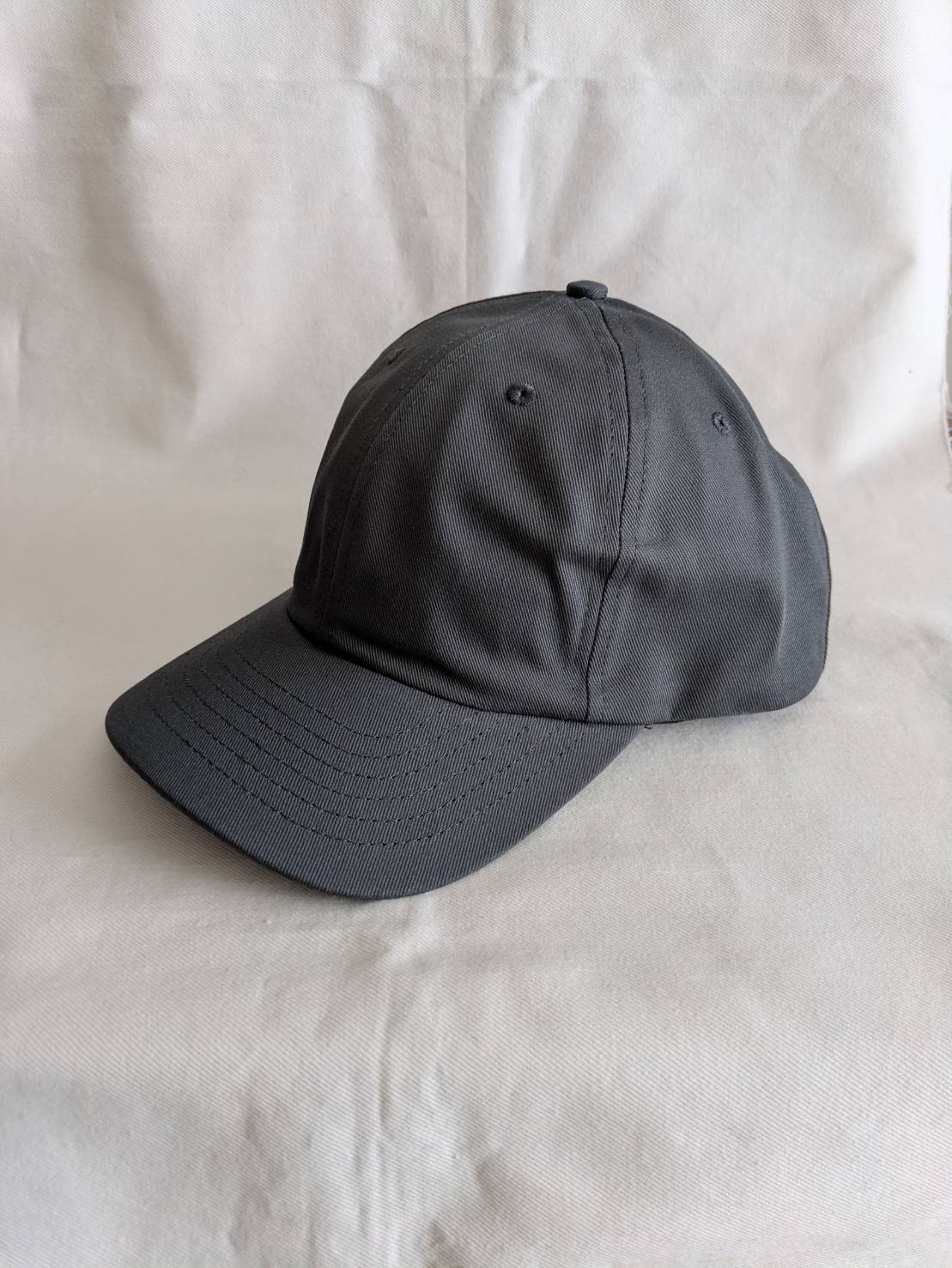 Classic Caps USA製 スナップバック キャップ (チャコールグレー) | AX