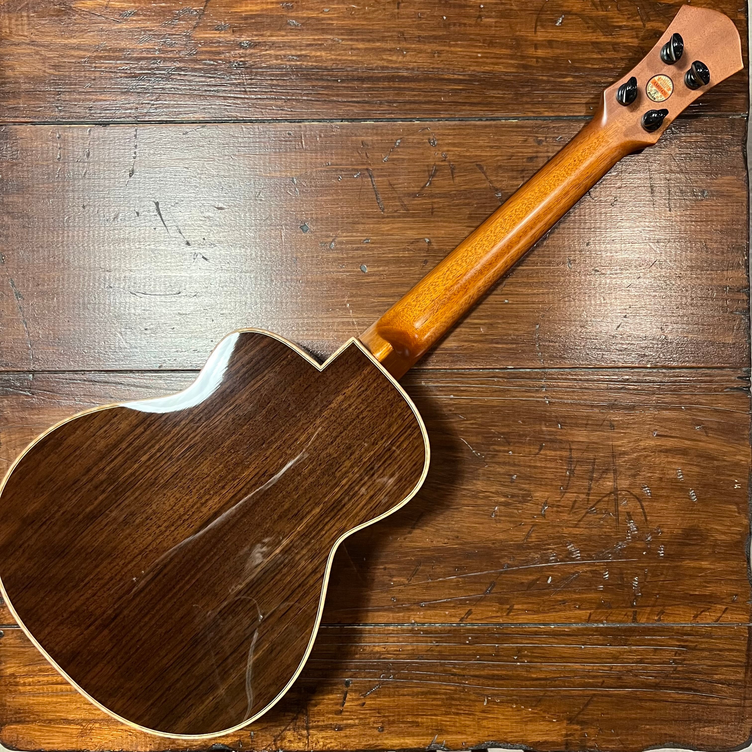 中古 調整済 aNueNue テナーウクレレ aNN-BWhaleE | UKULELE DARUMA