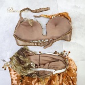 ベリーダンス オリエンタル 衣装 上下セット ブラウン系 トップス スカート 茶 赤 花柄 ラインストーン ビーズ スリット ダンス衣装 イベント ステージ 豪華 装飾 華やか かわいい レッド系