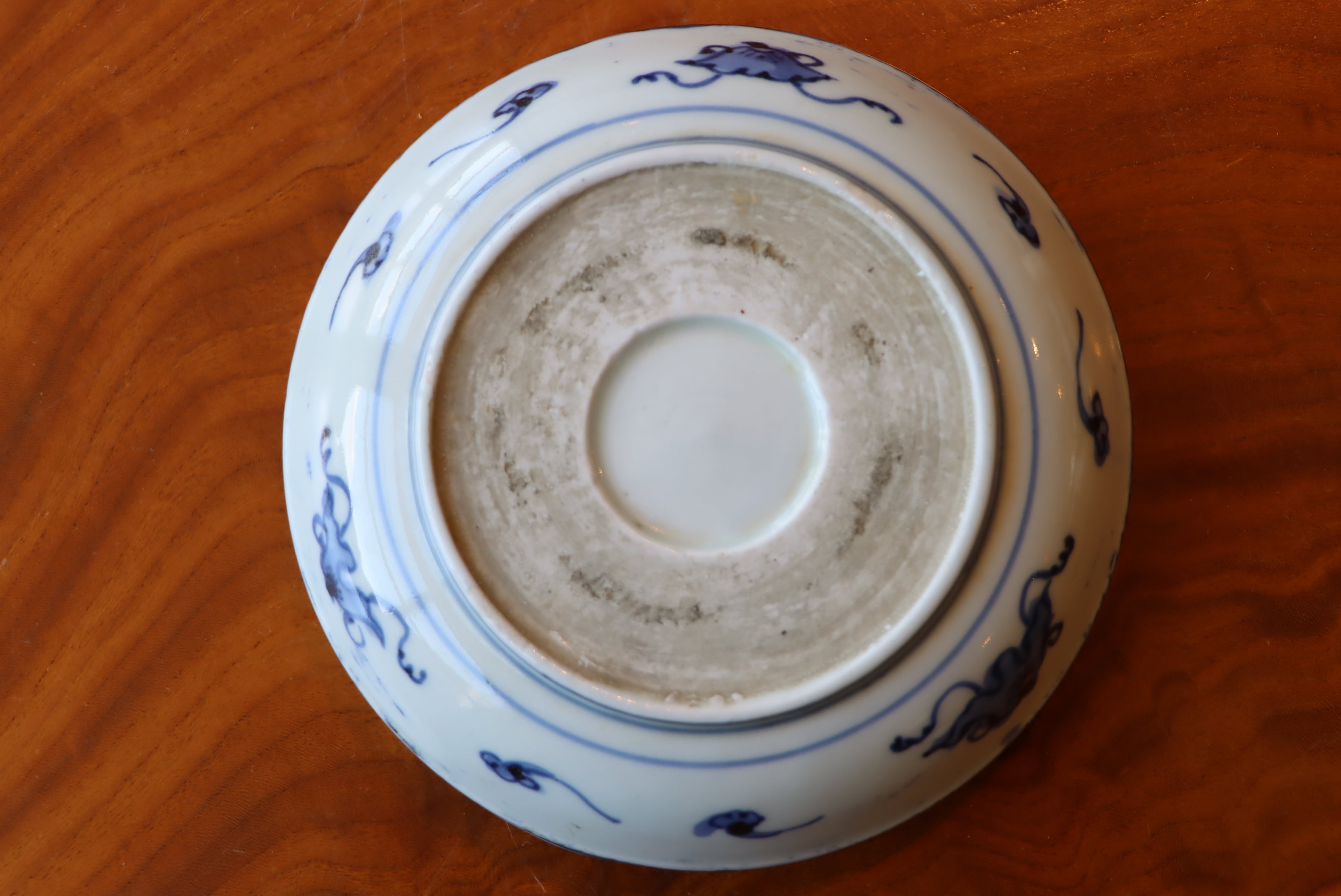 向付 古伊万里 染付 邸内花唐草文 | (有)新原美術