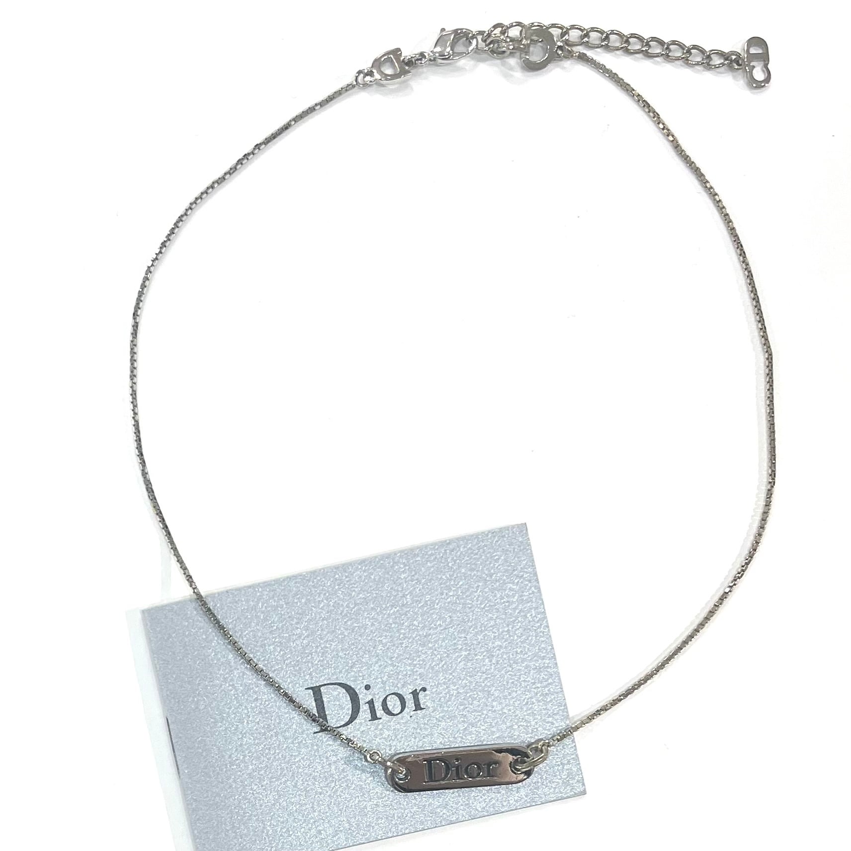 Christian Dior】2566 DIOR プレートディオールロゴ ラインストーン