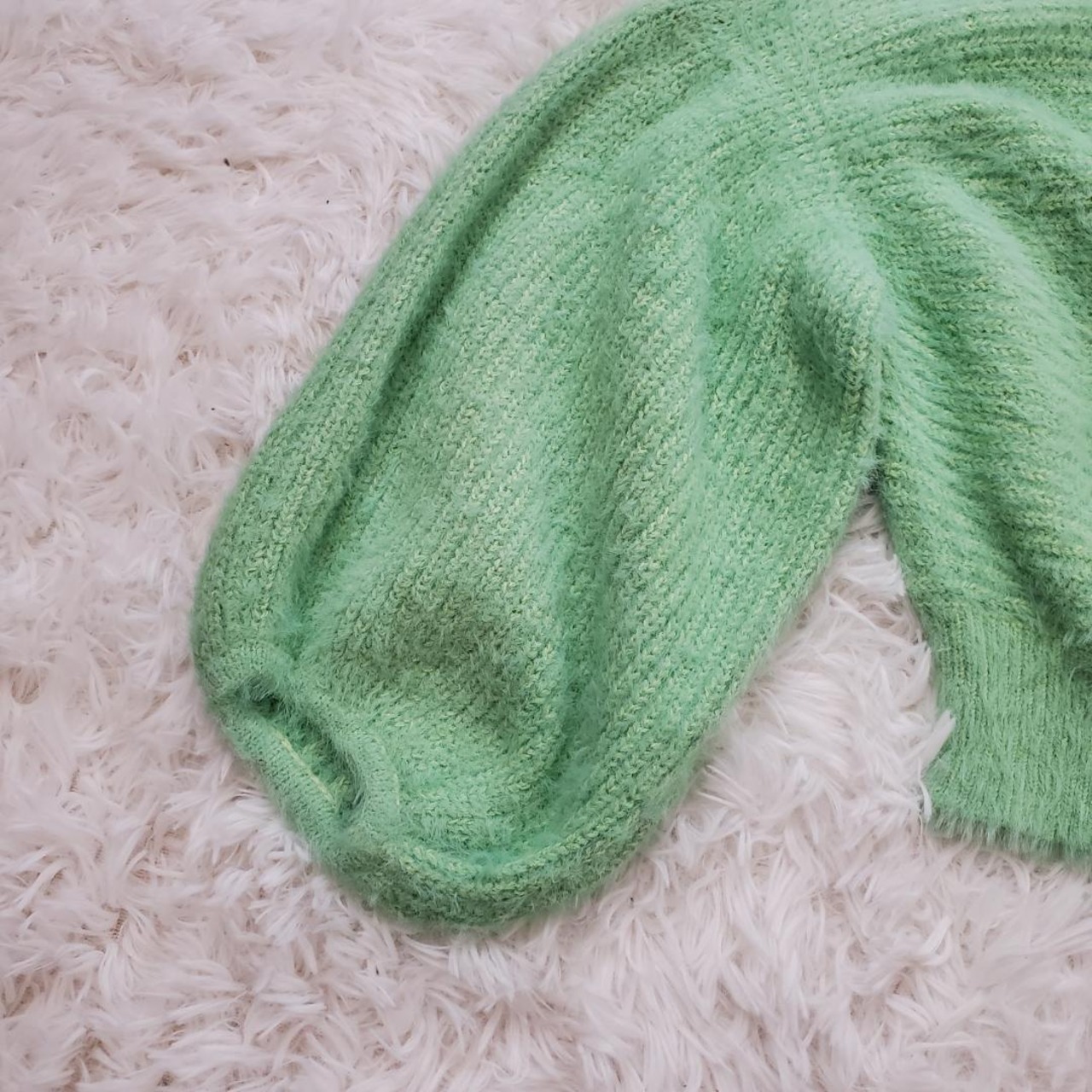 【USED】CECILMCBEE　セシルマクビー　ニットセーター　春カラー美品