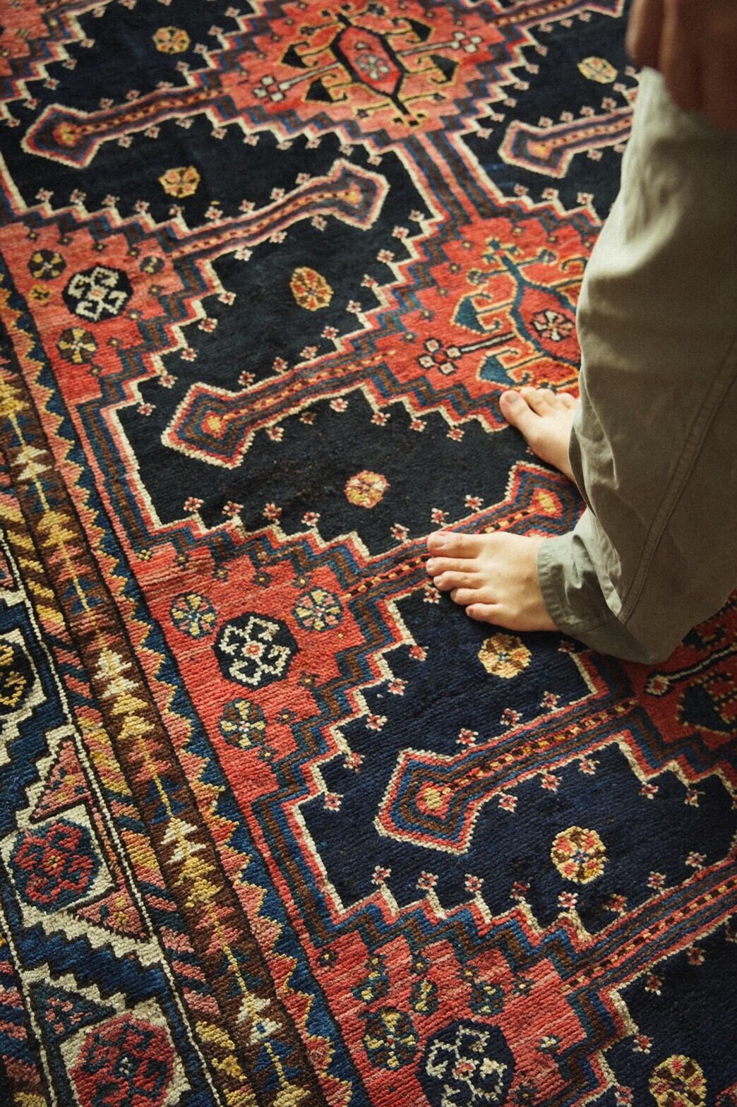 178 -Antique Bakhtiari rug