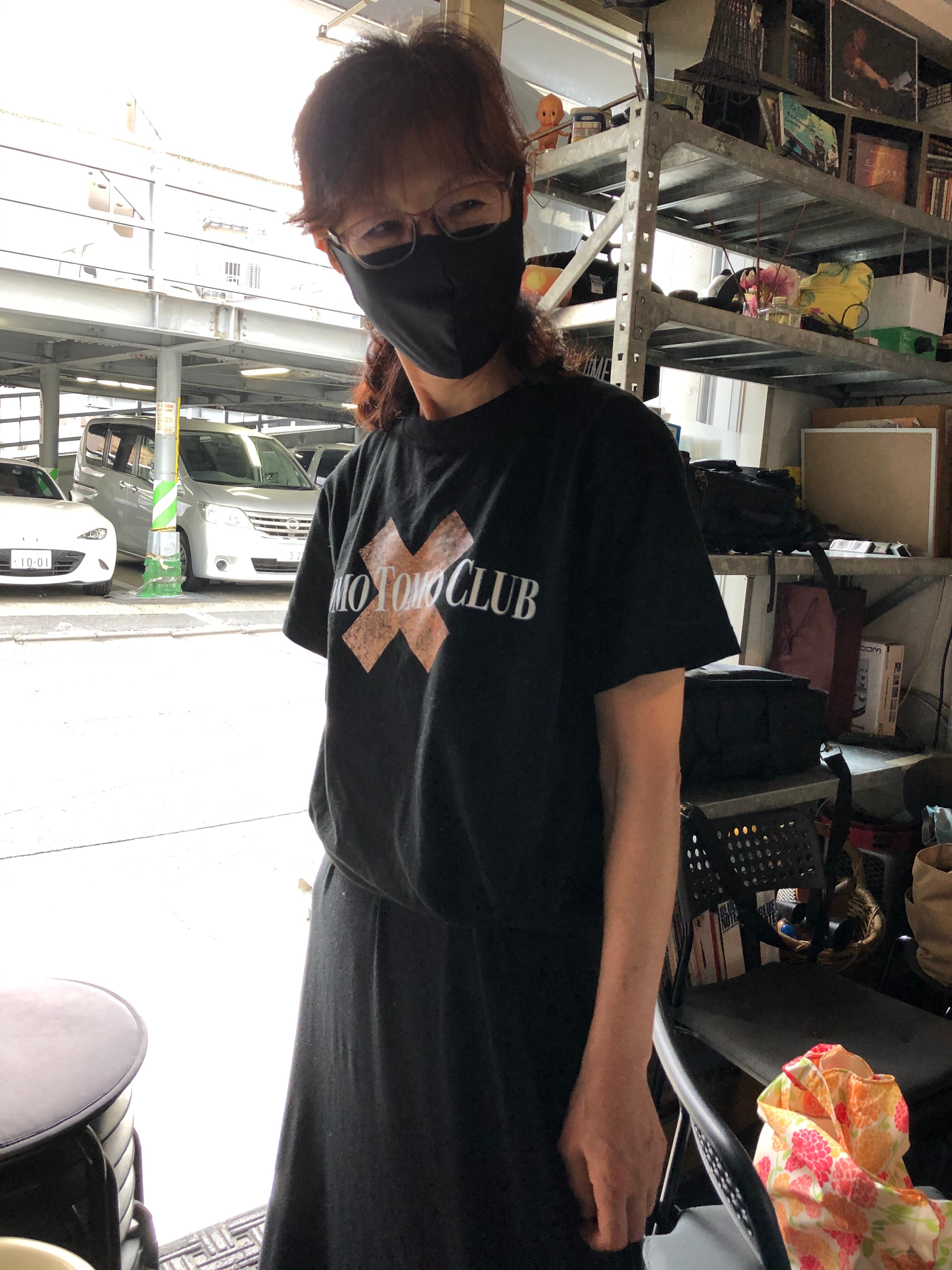 TOMO TOMO CLUB ロゴTS | BACK IN TIME