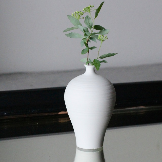 【中里博恒】白磁焼締　ミニ花入 C