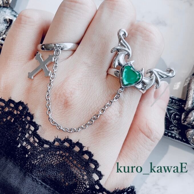 小悪魔ハートのチェーンリング】ゴシック 地雷系 推し色 推し活