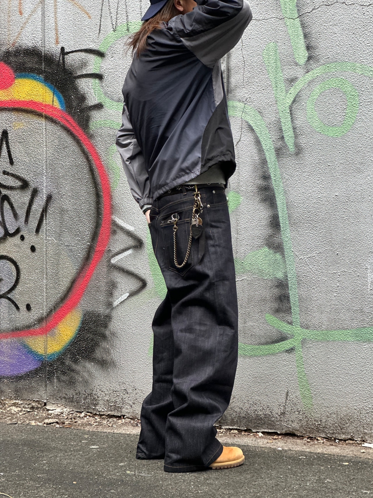Raw Button Baggy Denim