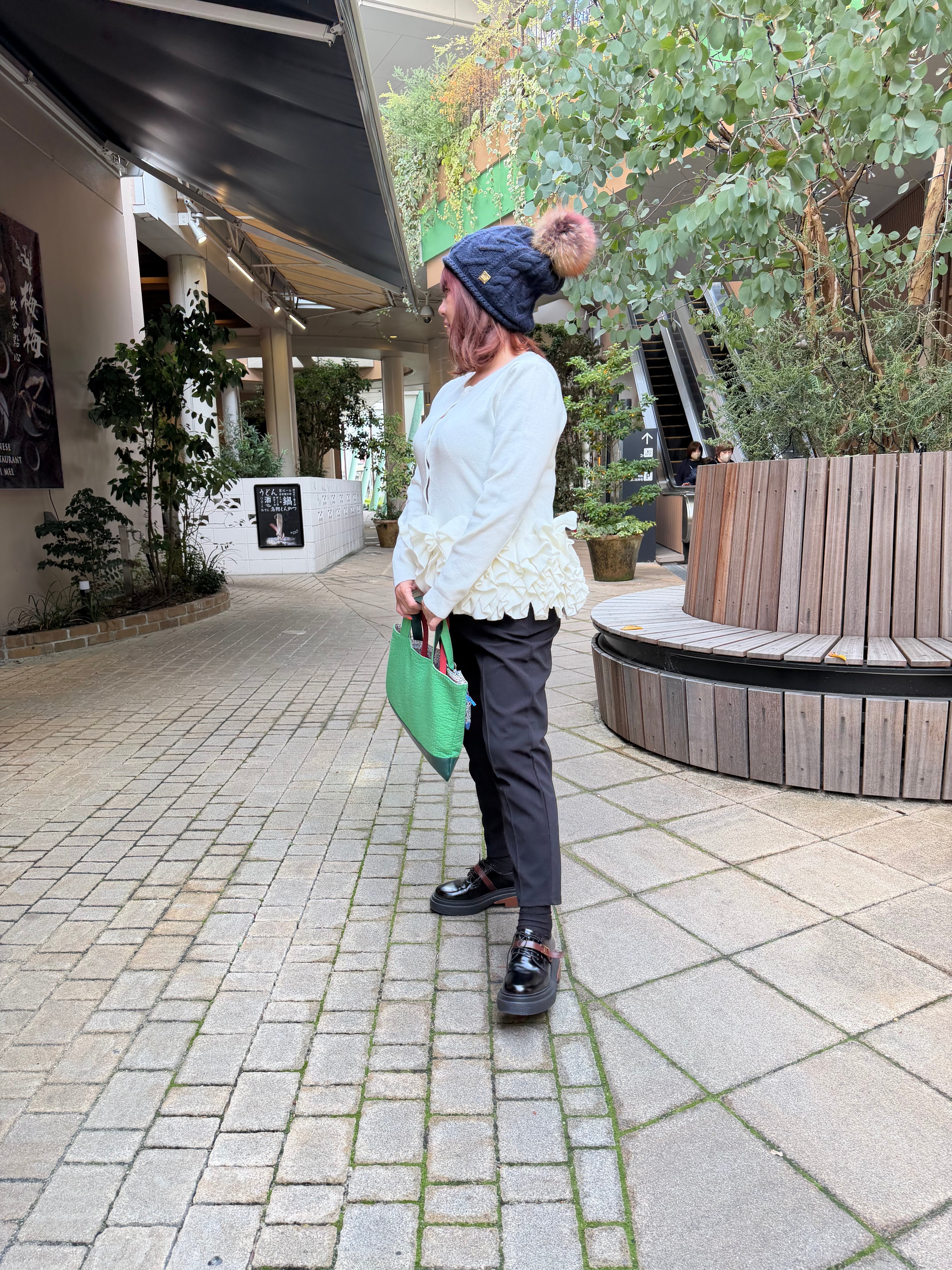 フリルパフラムカーディガン