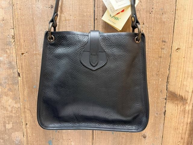 CI-VA チーバ 2WAY レザー ショルダーバッグ CI-VA Leather Shoulder Bag (チーバ レザー ショルダーバッグ) Made