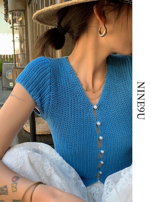 slim v-neck pearl-button summer-knit 2color【NINE7868】
