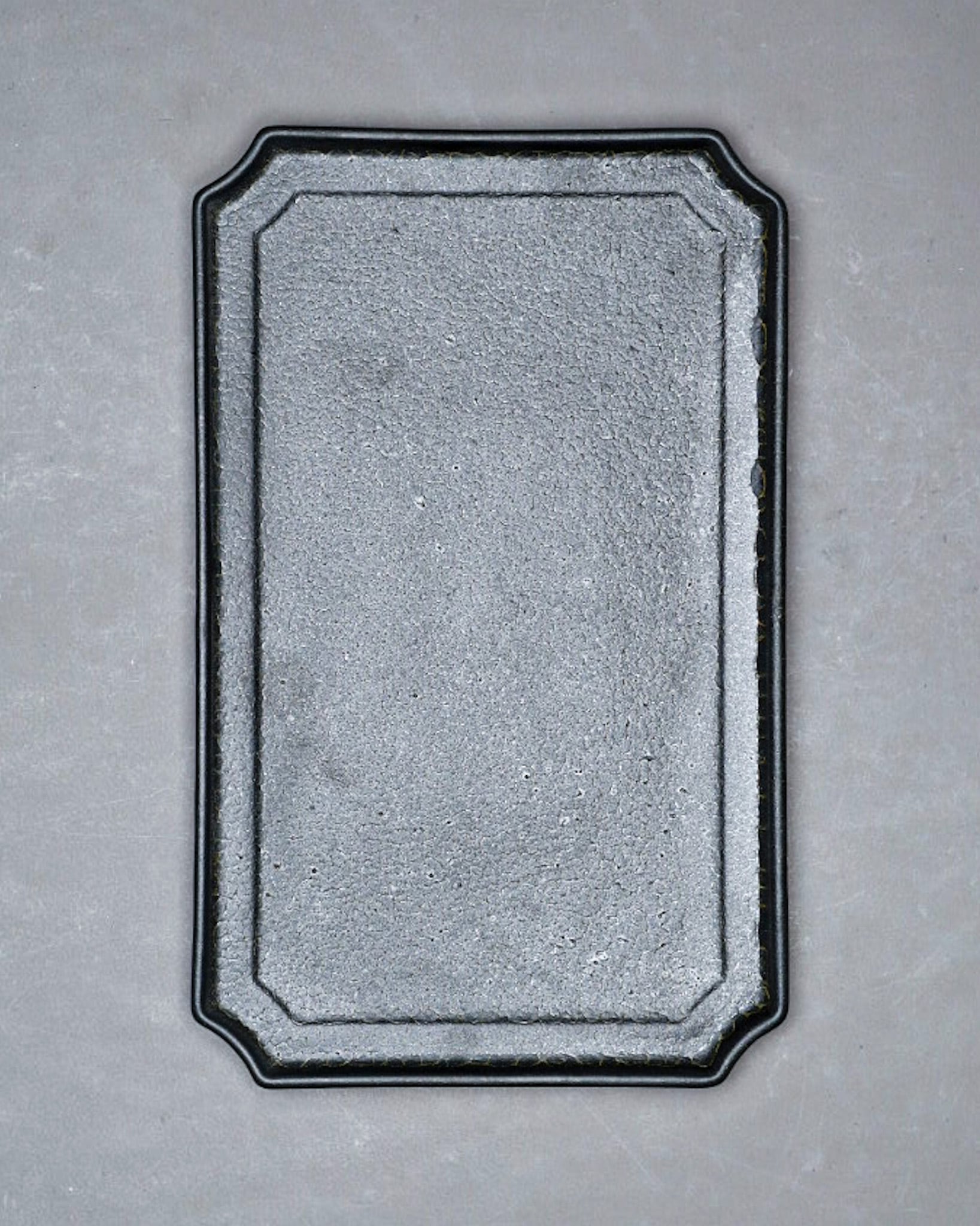 G-E-N sumikiri plate WIDE -kawa-