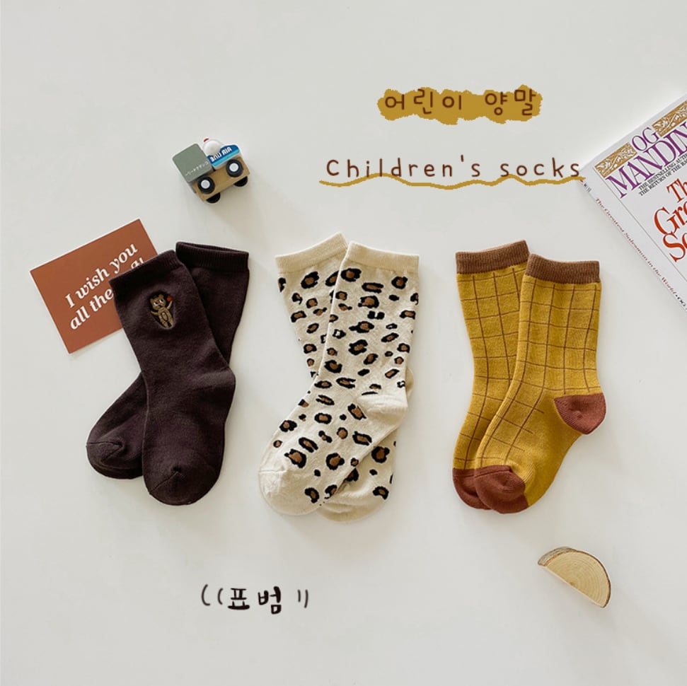 人気沸騰ブラドン ポンポネット 靴下３点セット 靴下 スパッツ