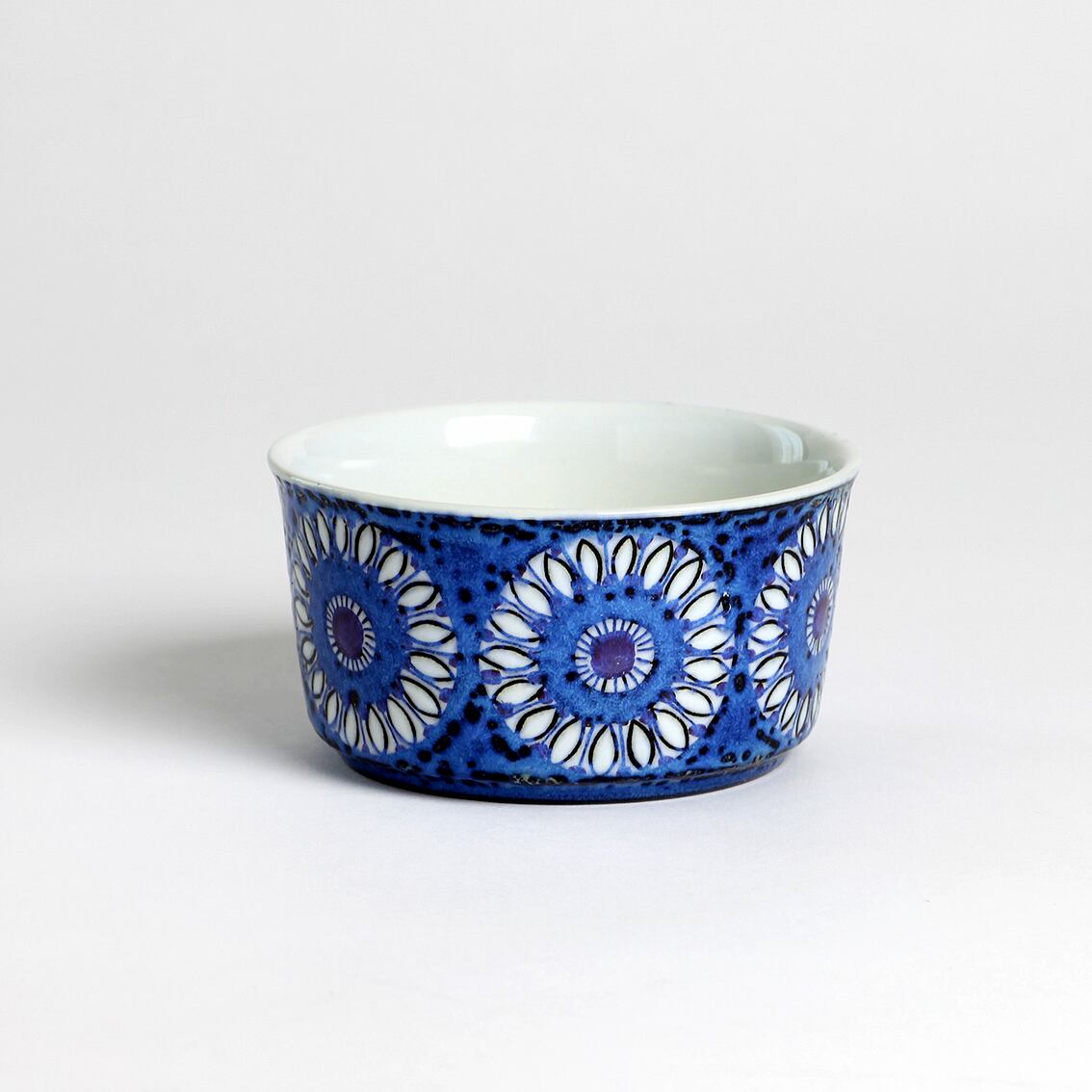 廃盤◼️ロイヤルコペンハーゲン ブルーフルーテッド ボウル 廃盤◼️ロイヤルコペンハーゲン ブルーフルーテッド ボウル ロイヤル