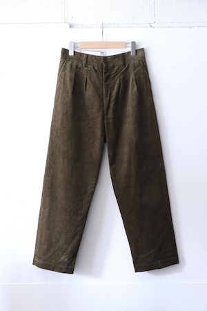 FUJITO 2 Tuck Trousers　Olive Green,Navy