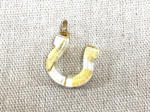 【ピアストラペンダント】馬蹄