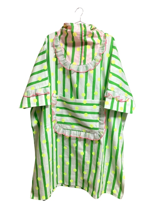 【1/31(土)21:00-2/8(日)23:59限定❣️】いろは洋品店 / ドット×ストライプ パーカーワンピース（キミドリ）