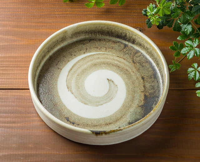 うずまき 7寸 銅鑼鉢（切立鉢・切立皿）／吉永哲子