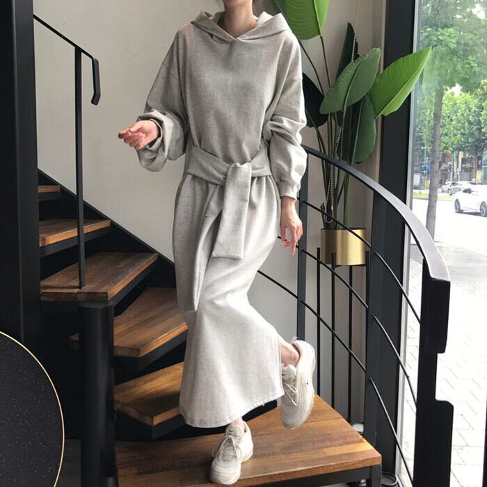 ナチュラル 黒 ワンピース 長袖 ロング丈 フード付き ウエストベルト リボン 大人可愛い モード系 代 30代 原宿系 韓国 オルチャン 大人きれいな私を叶える Marriages
