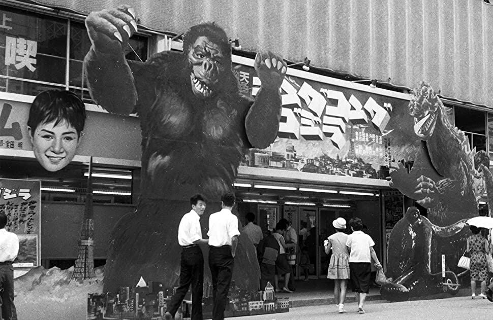 昭和の映画絵看板 看板絵師たちのアートワーク | BOOKSHOP 本と羊