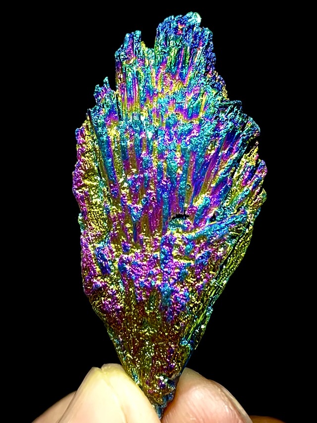 1) ブラックカイヤナイト(チタニウムコーティング)ミニ