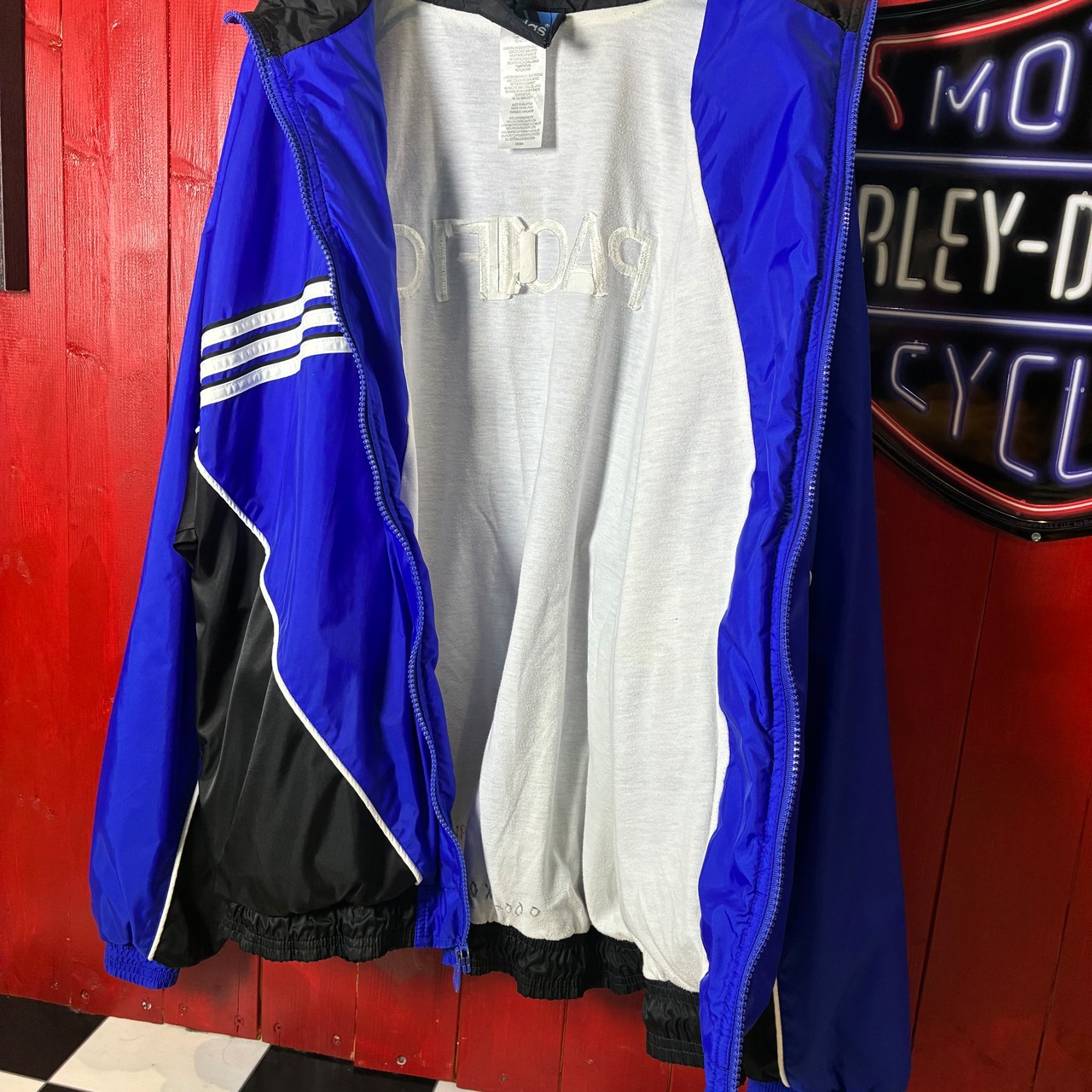 90s adidas TEAM ナイロンジャケット 青黒 PACIFIC刺繍 L