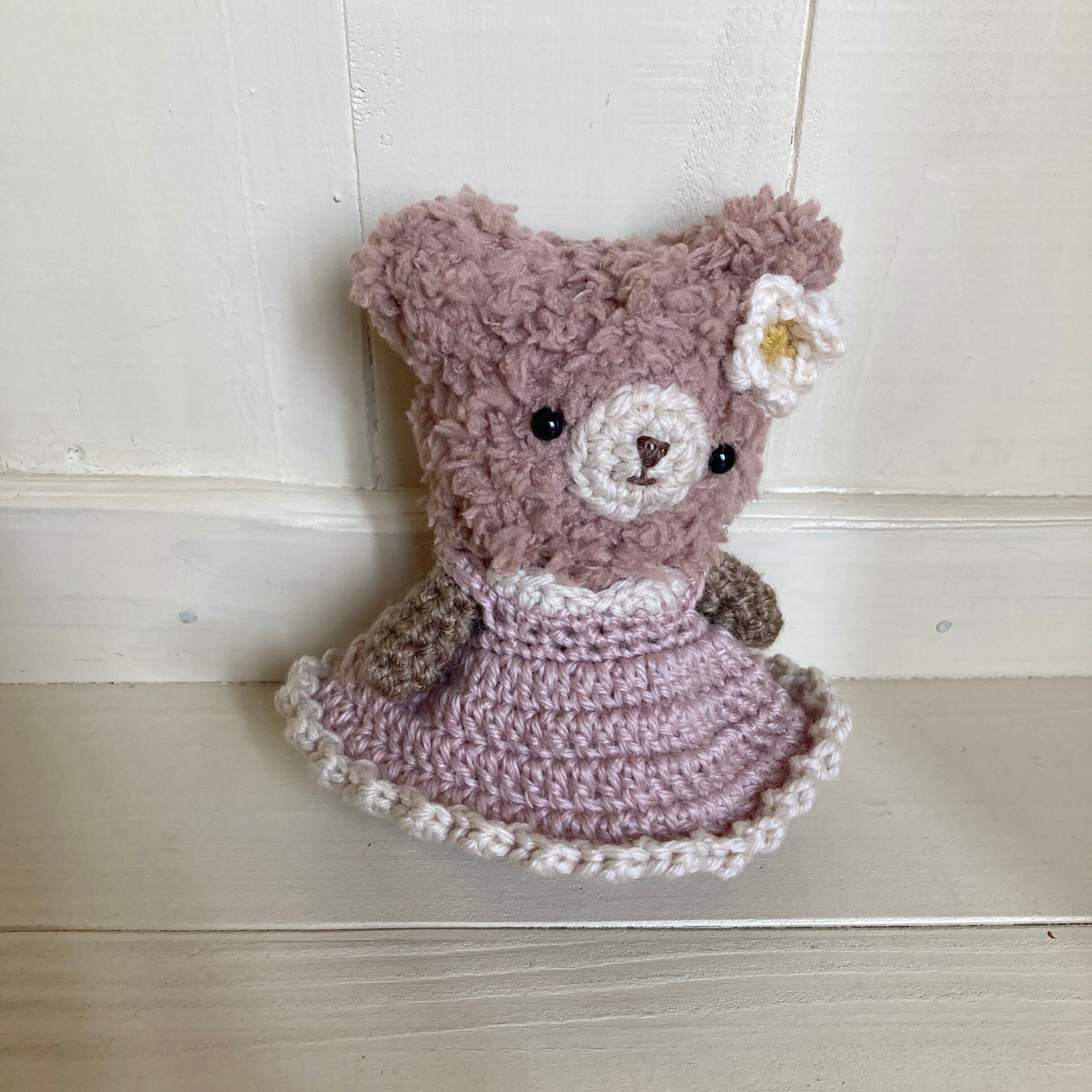 ふわもこ子熊ちゃん」あみぐるみくま｜手編みぬいぐるみ｜ふわふわ