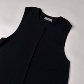 詩仙堂 シセンドウ ちりめん風 ノースリーブ トップス ベスト ジレ/ブラック レディース