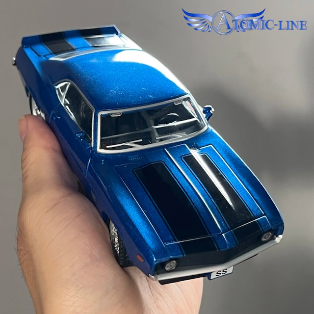 Chevrolet カマロ SS 1/32 ミニカー 全3色 ライト点灯 エンジンサウンド 合金モデル 模型 ジオラマ