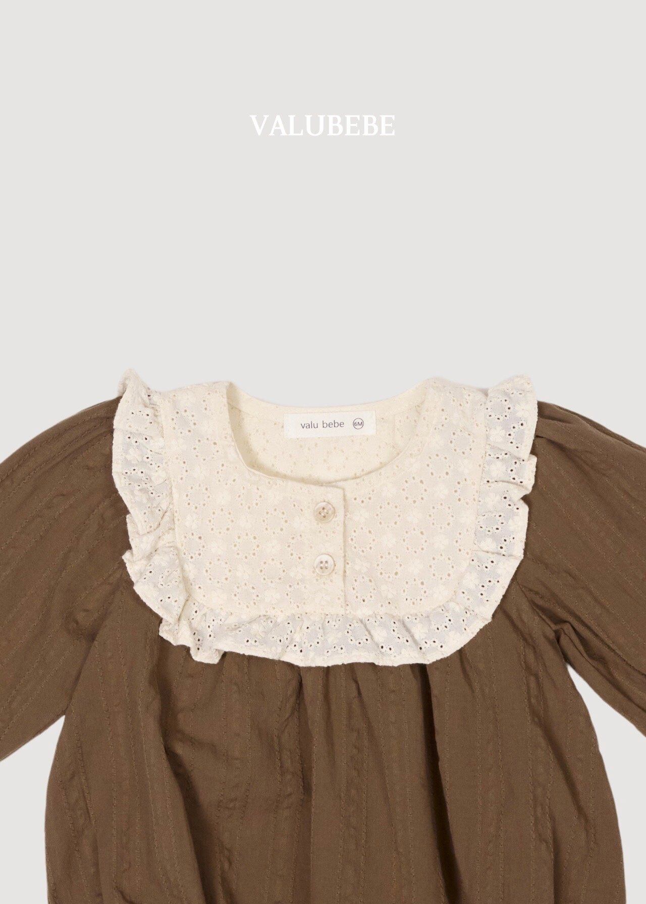 送料無料【予約】/ ブルノフリルロンパース / valubebe