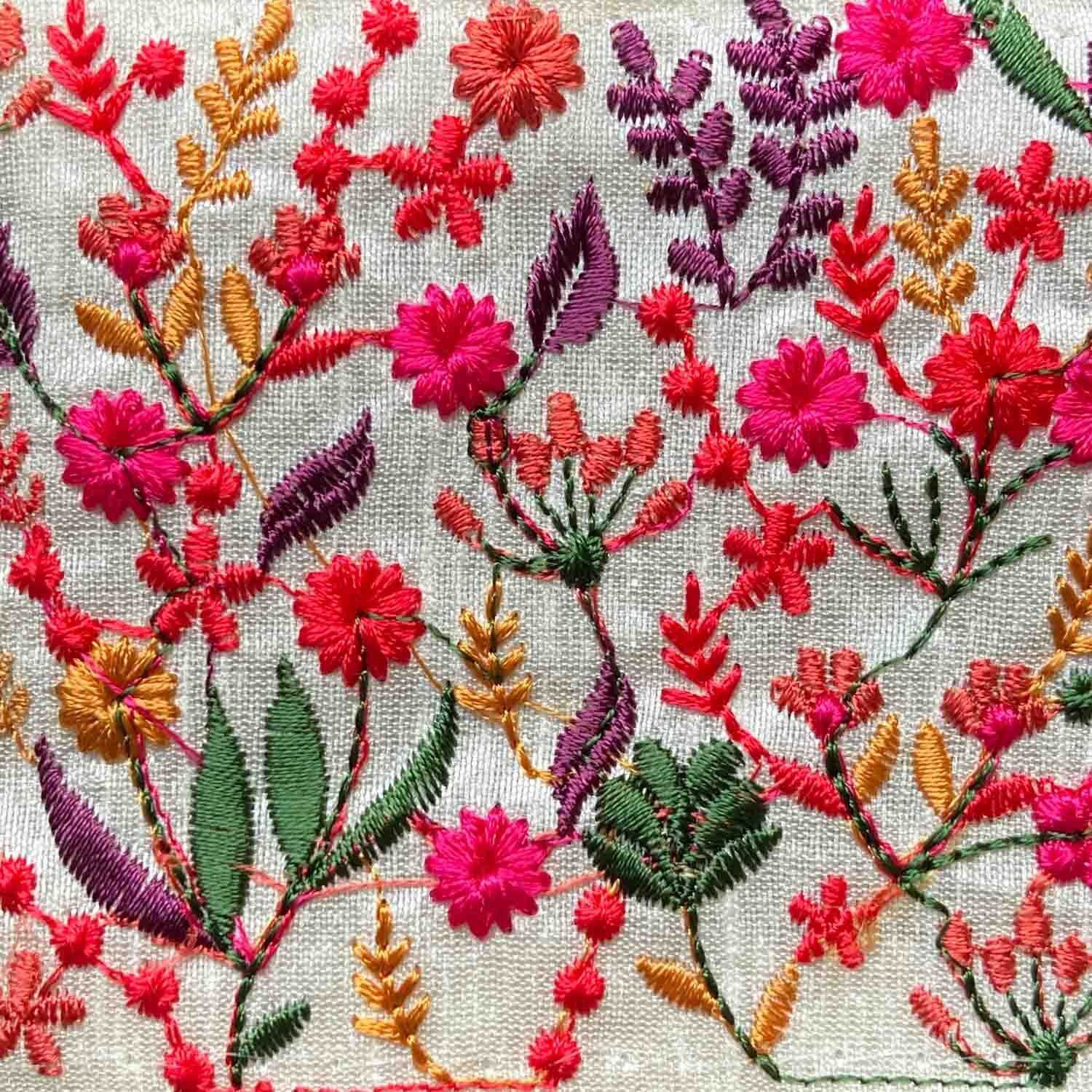 草花模様の太幅インド刺繍リボン（白地/50cm〜） | Pay ID