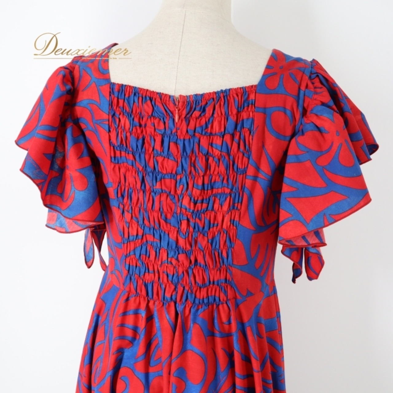 フラダンス 衣装 ワンピース ドレス レッド系 ブルー系 マーメイドライン エムエムジェイ ハワイアンプリント MermaidLine MMJ アロハ フラ ダンス レッスン 練習 赤 青 フリル袖 ノースリーブ 2way アシンメトリー 華やか 鮮やか かわいい おしゃれ エレガント フェミニン カジュアル ハワイアンスタイル ダンス衣装 プリンセスライン フラレッスン 発表会 華やかさ