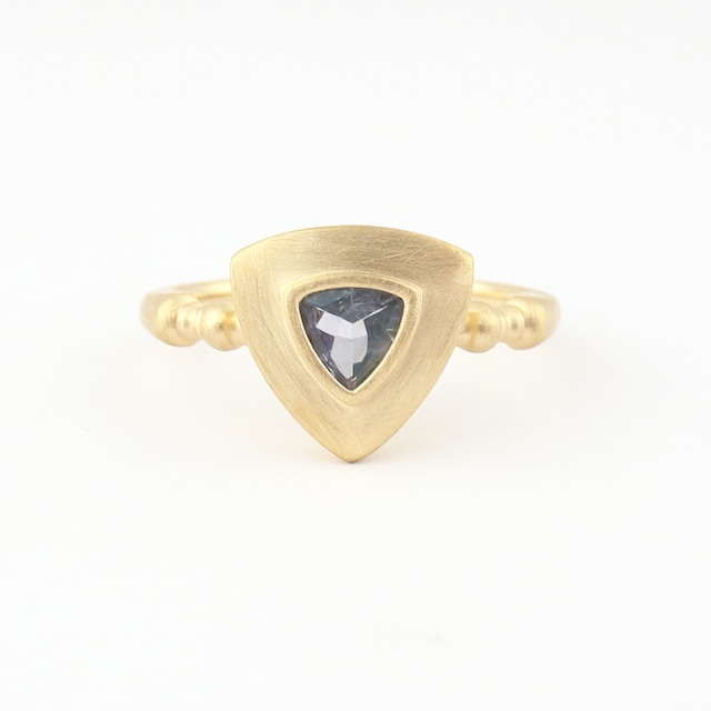 Antico triangle ring