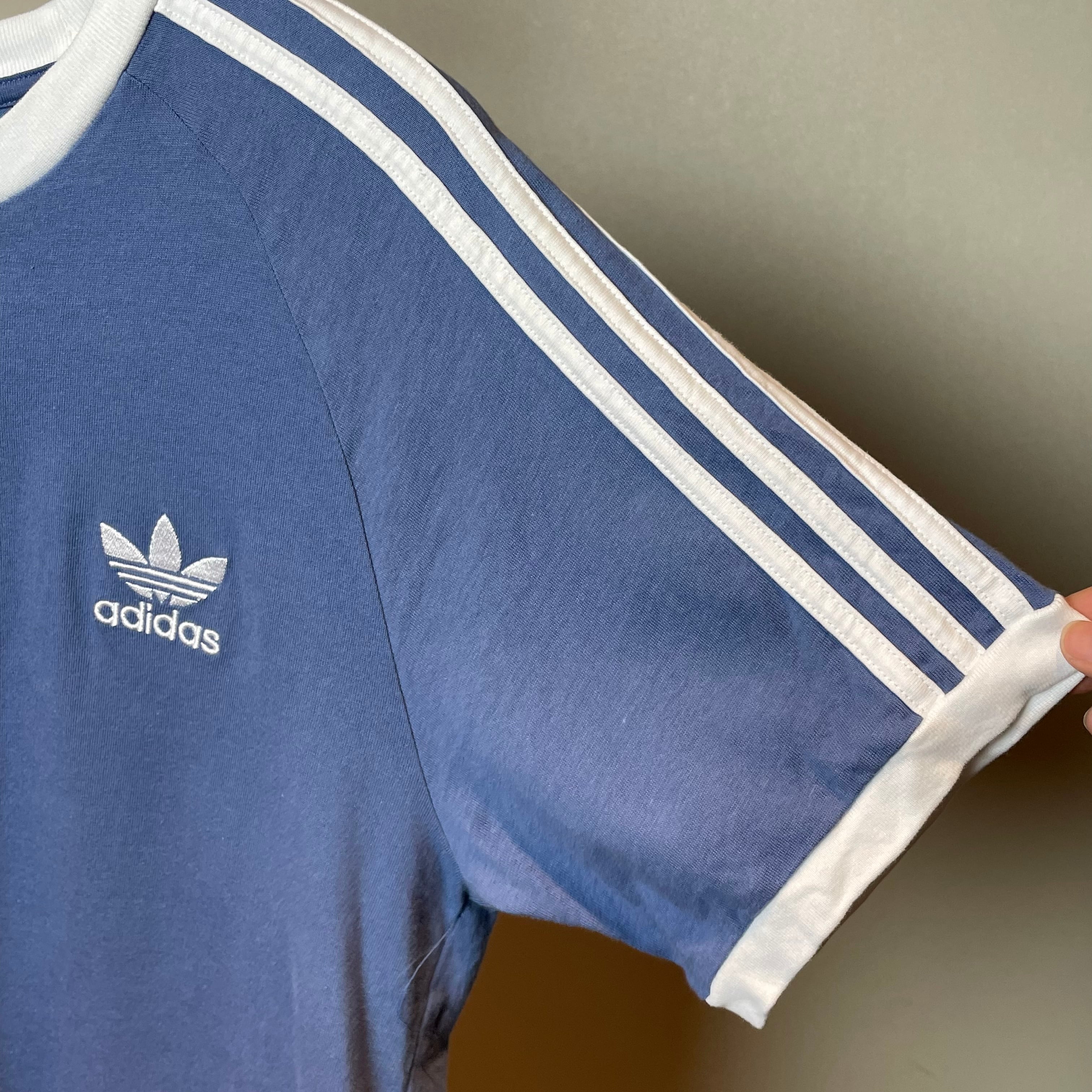 ビンテージアディダスADIDAS3ストライプスあいみょん Tシャツ