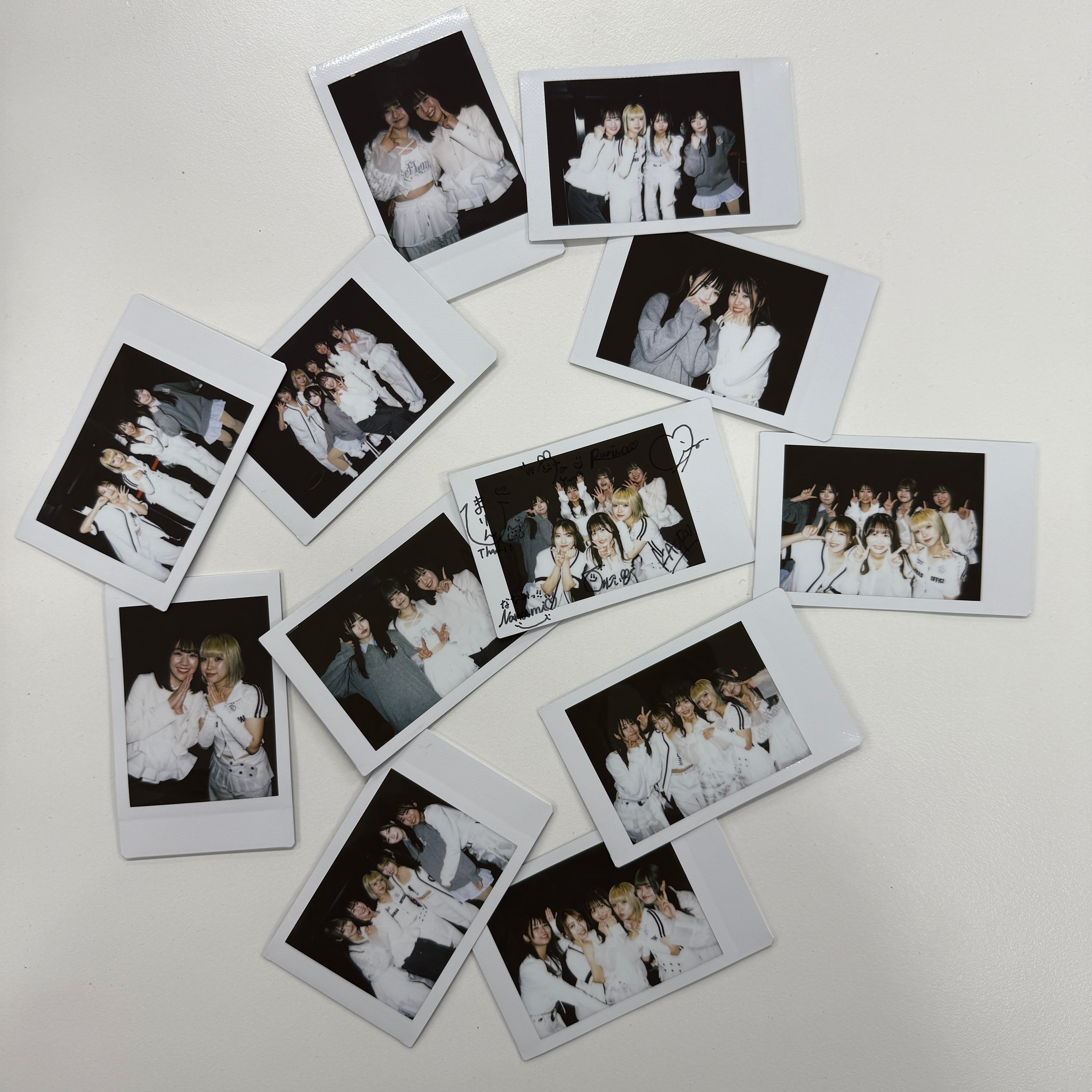 アップアップガールズ（仮）8人 全員サイン入りワイドチェキ | UP UP